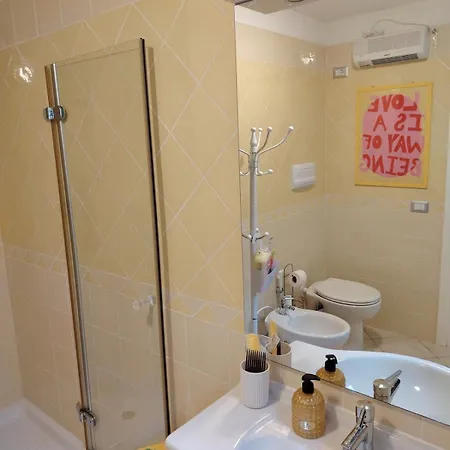 S'elighe Mannu דירה *